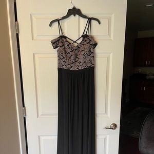 R & M Richards Black/Taupe Dress Size 11